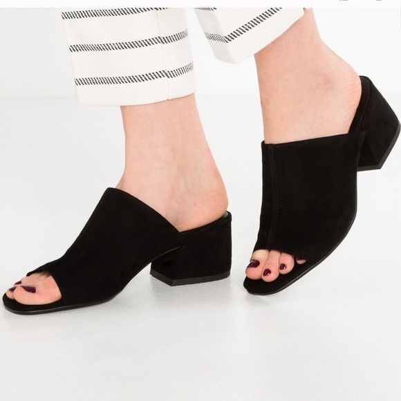 Vagabond Black Suede Leather Open Toe Chunky Mules Sandals Size 41 NWB - Picture 2 of 9